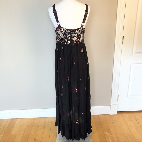 ANTHROPOLOGIE Ranna Gill Fiona Black Maxi Dress Red Floral Embroidery Ruffle Hem - Picture 7 of 15